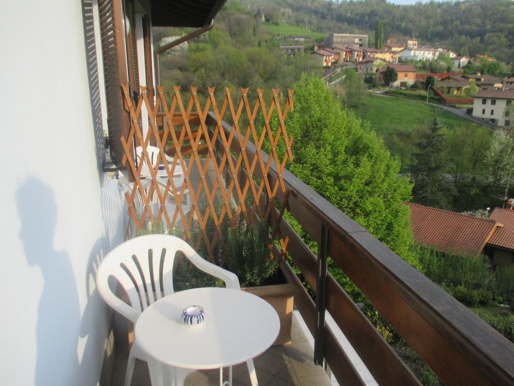 B&B La Corte Dei Gelsomini Ponteranica Exterior foto